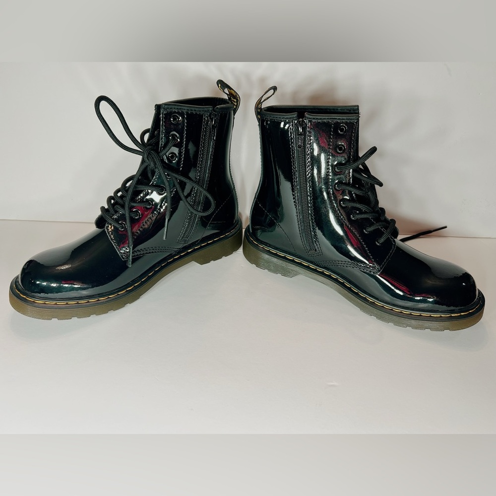Dr. Martens Patent Leather Boot in Black SZ 7US L - Picture 3 of 10
